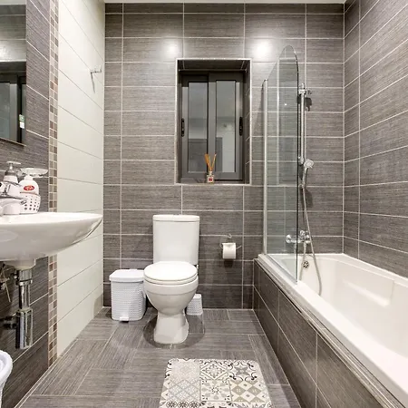 A Comfy 2br With Balcony Views In By 360 Estates Lejlighed Kalkara